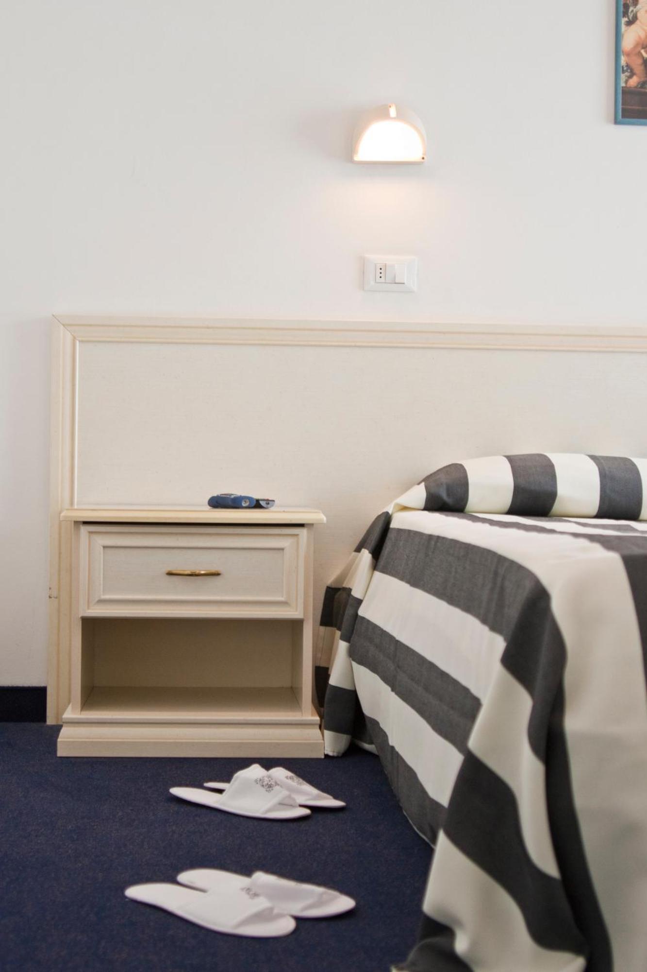 Residence Divina 리미니 외부 사진