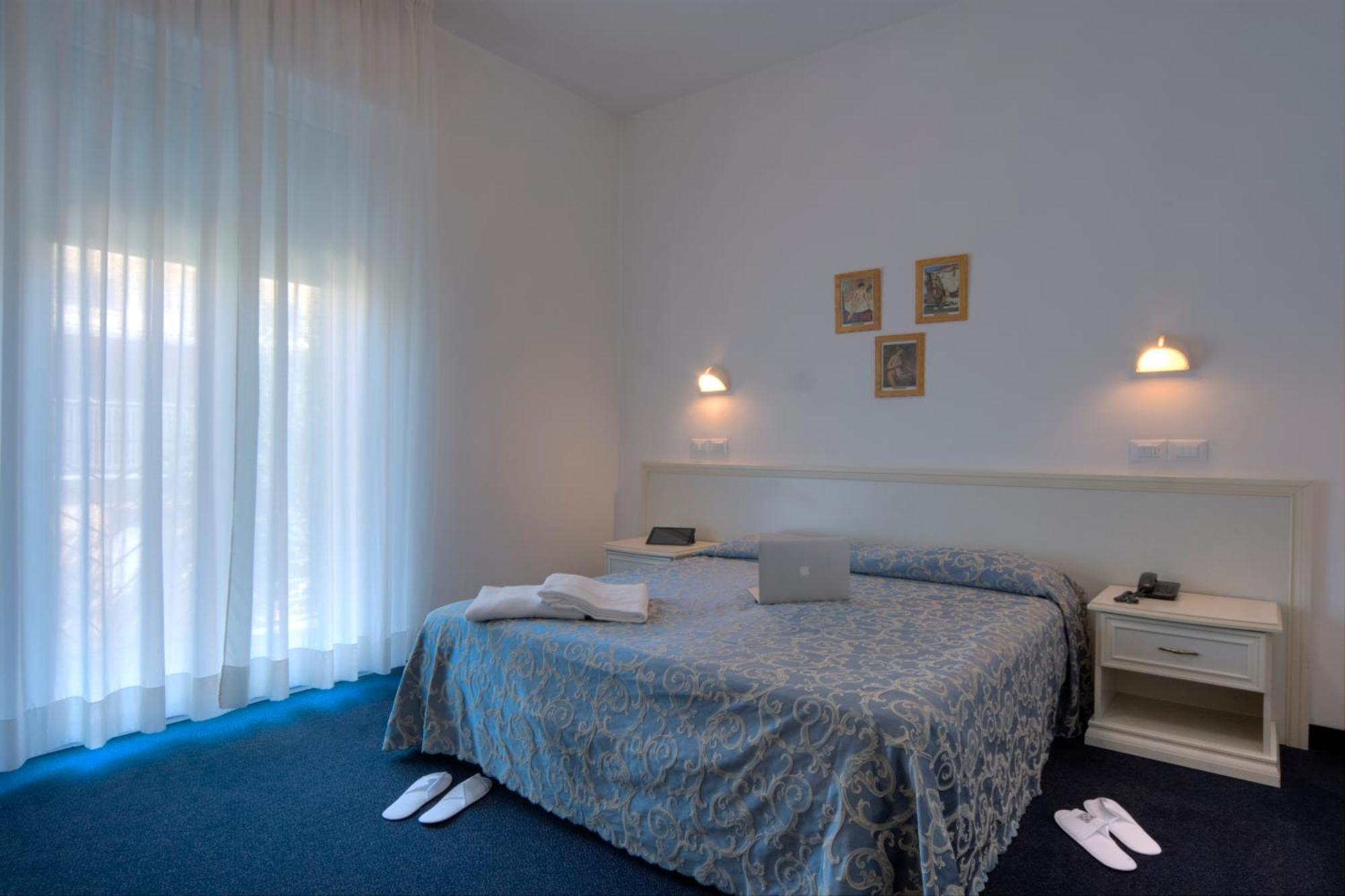 Residence Divina 리미니 외부 사진