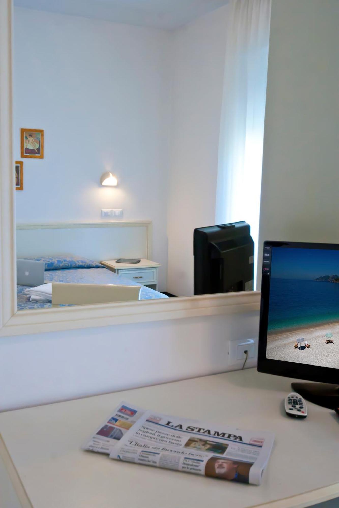 Residence Divina 리미니 외부 사진