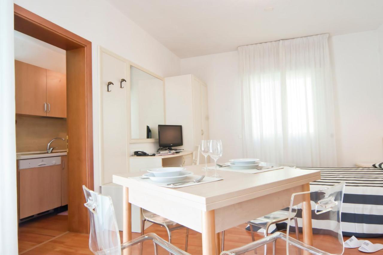 Residence Divina 리미니 객실 사진